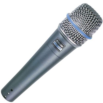 Wired microphone beta57a class c